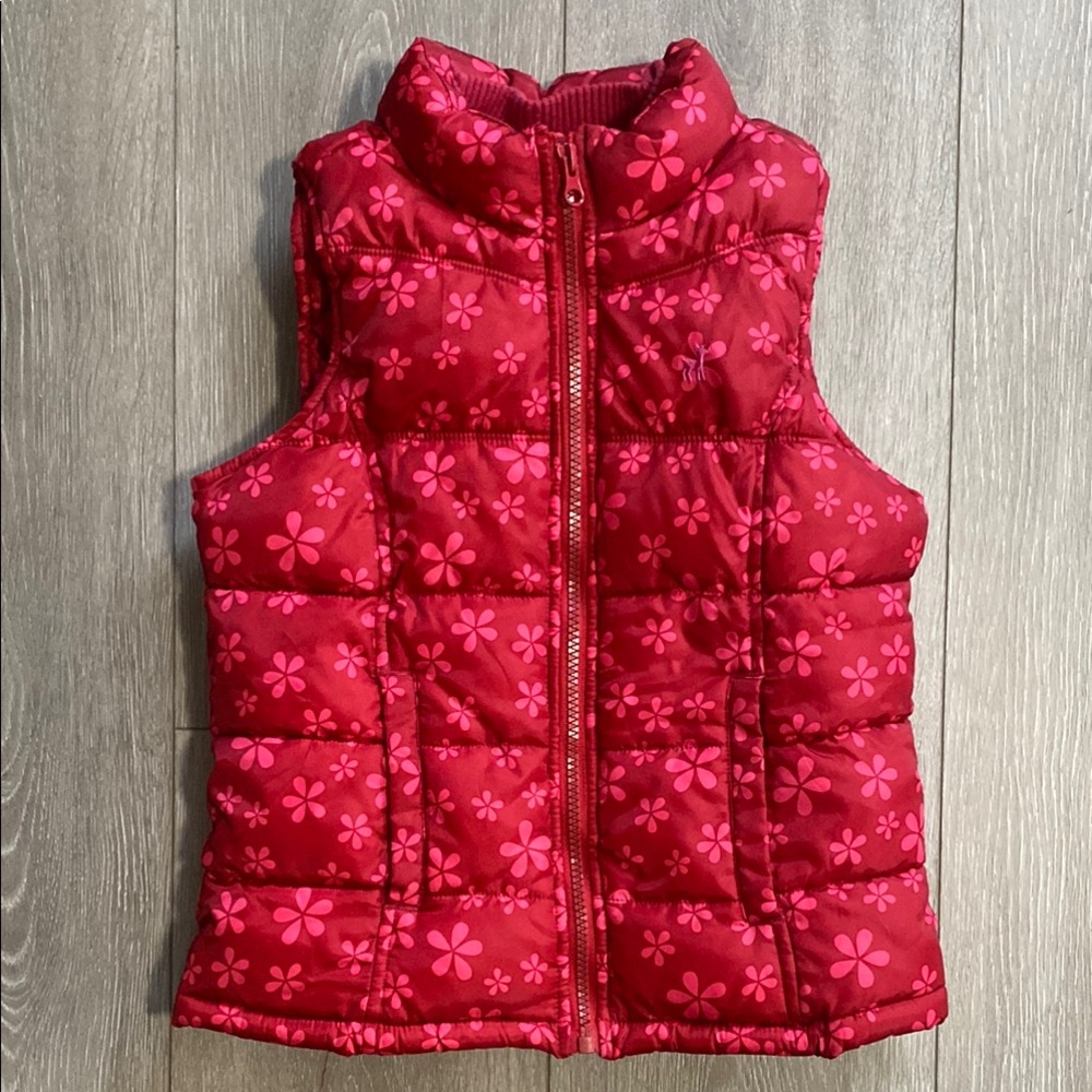 Old Navy Girls Size Small Red Floral Puffer Vest Winter Warm Thick Puffy Pink